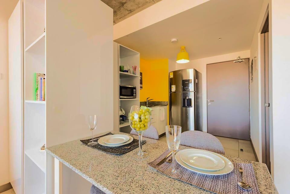 Kitchen or kitchenette, Food and drinks, Food, dishwasher