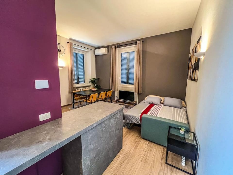 Malpensa10min taxiservice AC-Wi-Fi-Smart TV-Apt 1 Apartment in Lombardy