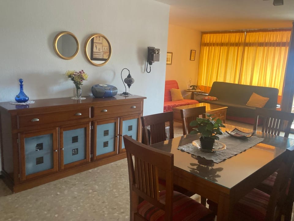 Torres de Playamar Apartment in Torremolinos