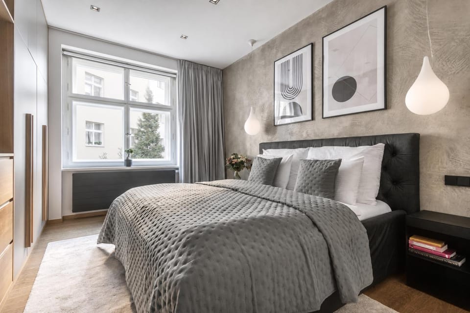 Bed, Bedroom