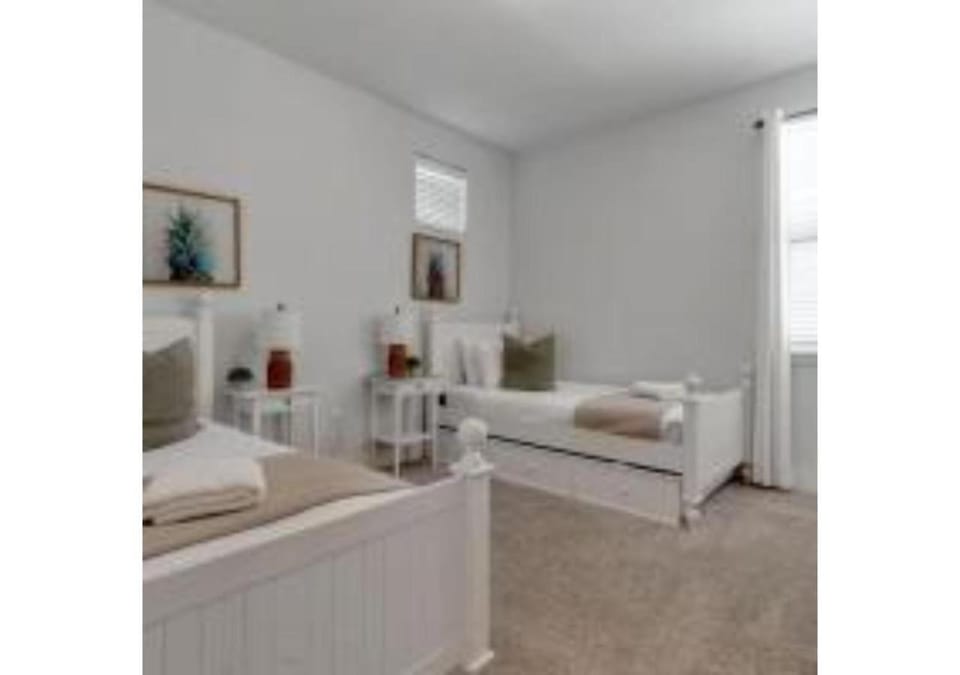 321 PC - Encore Oasis Luxury 5BR Home Private Pool House in Four Corners