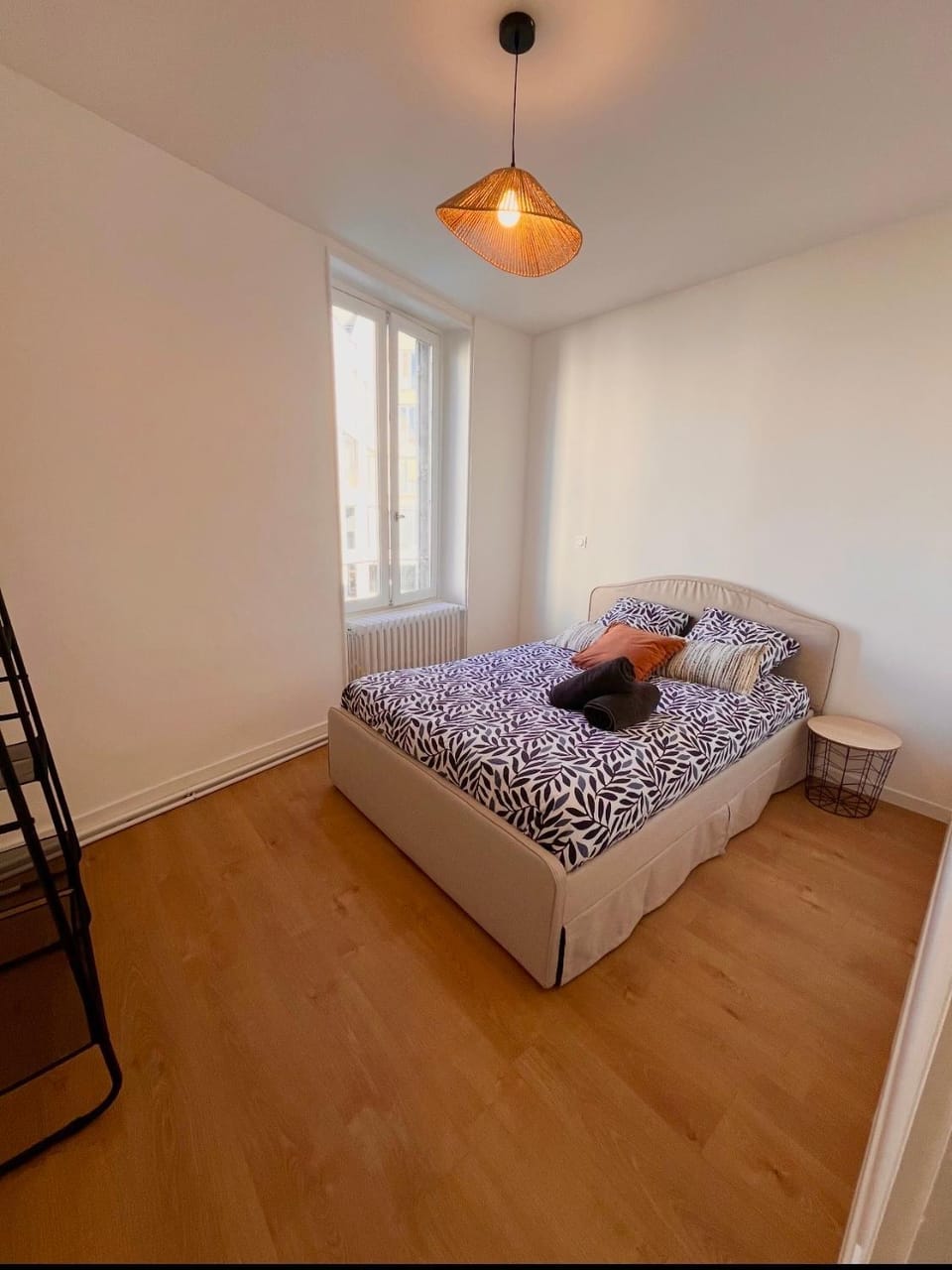 Grand appartement cosy 3 chambres centre ville 8 personnes refait à neuf Apartment in Clermont-Ferrand