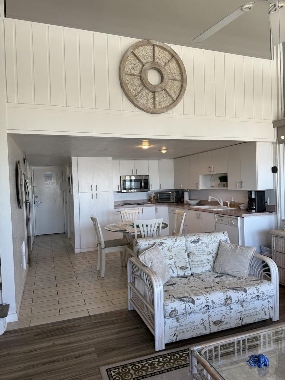 323 Beautiful Gulf and Park Views Apartment in Cedar Key