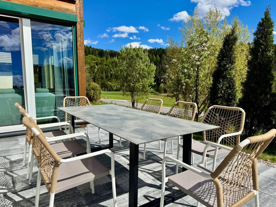 Garden, View (from property/room), Balcony/Terrace, Dining area