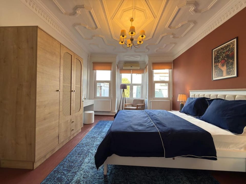 Bosphorus Villa Arnavutköy 5BR for 12 Guests Villa in Istanbul