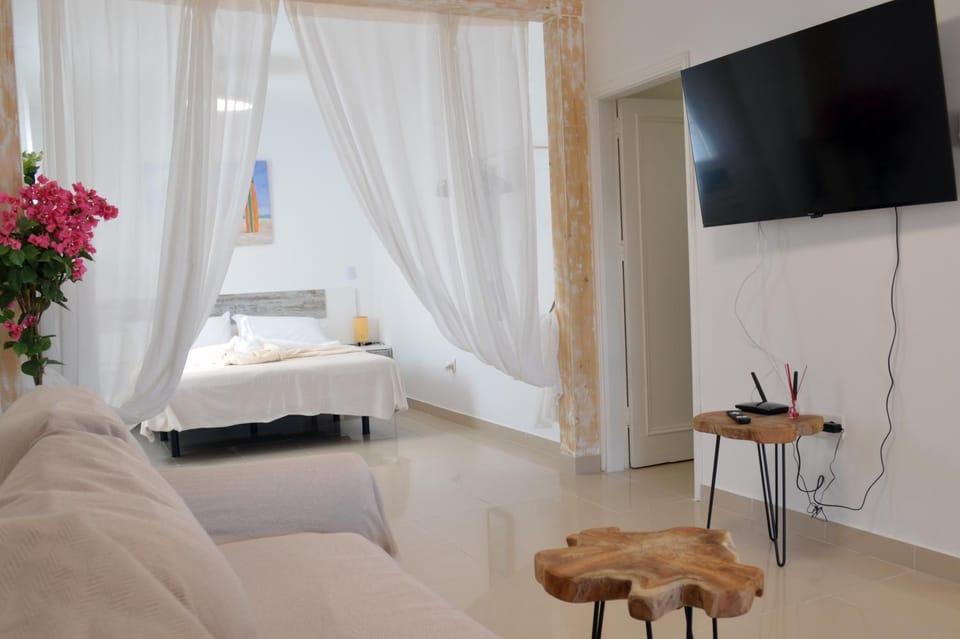 TV and multimedia, Bedroom