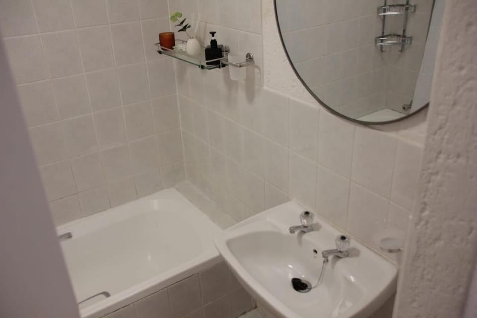 Shower, Bathroom, Bath
