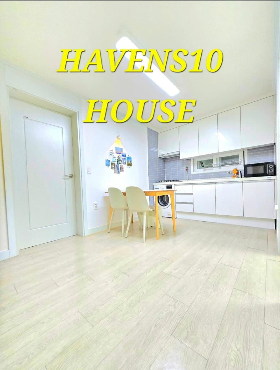 Kitchen or kitchenette, Living room, Dining area, Meals, microwave, washing machine, kitchen