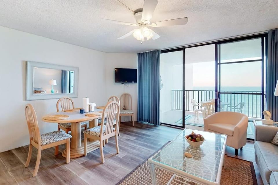 Pyramid 9G House in Ocean City