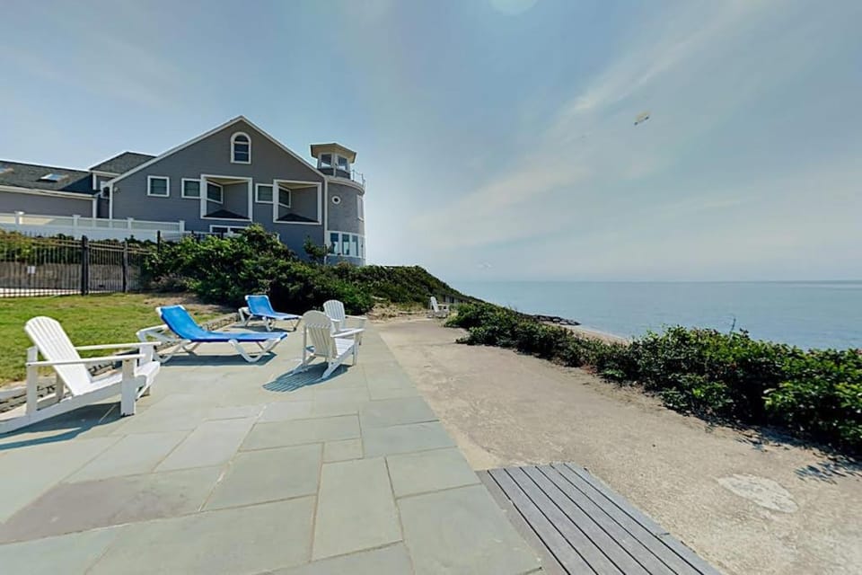 Summer Cape Escape House in Dennis Port