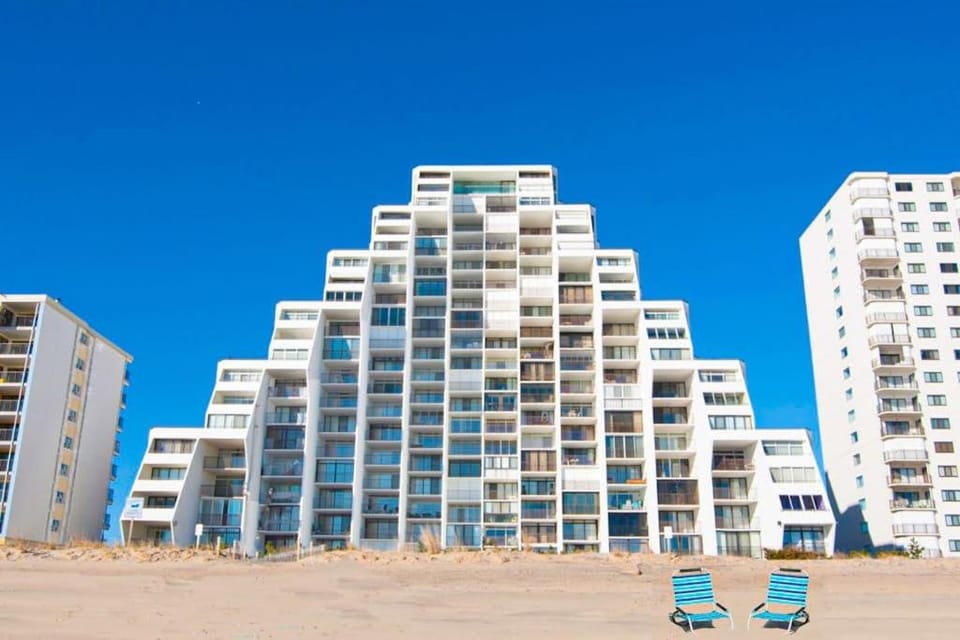 Pyramid 9J House in Ocean City