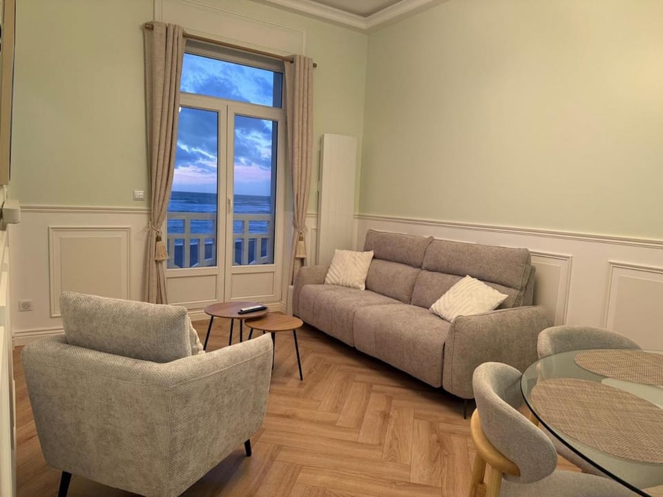 Vue Mer Panoramique - Appartement d'Exception Apartment in Wimereux