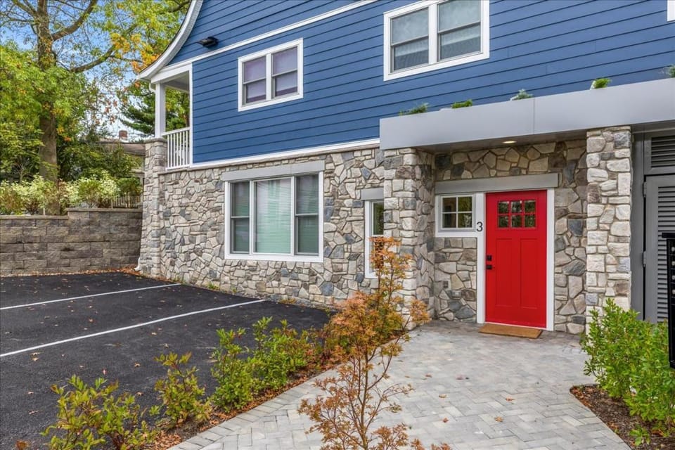 Modern Princeton Stay Steps from Nassau Street Apartment in Princeton