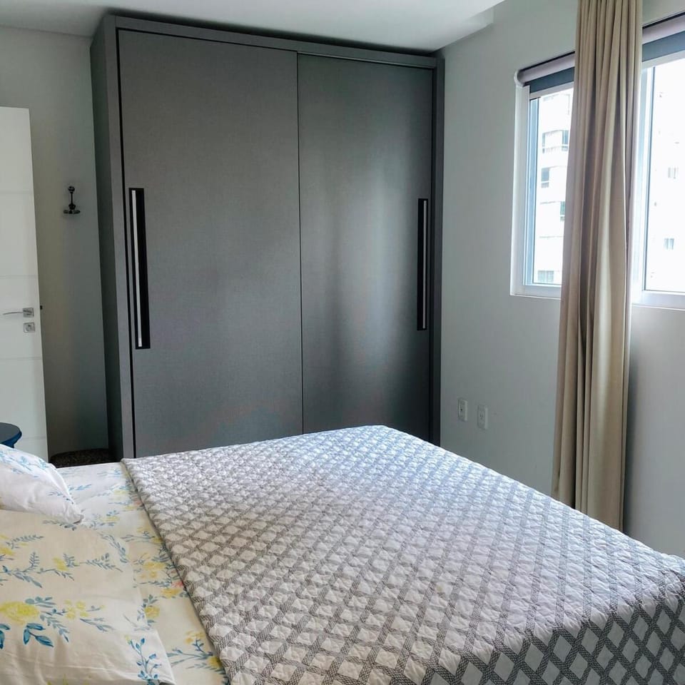 Amplo apartamento perto da praia Apartment in Camboriú
