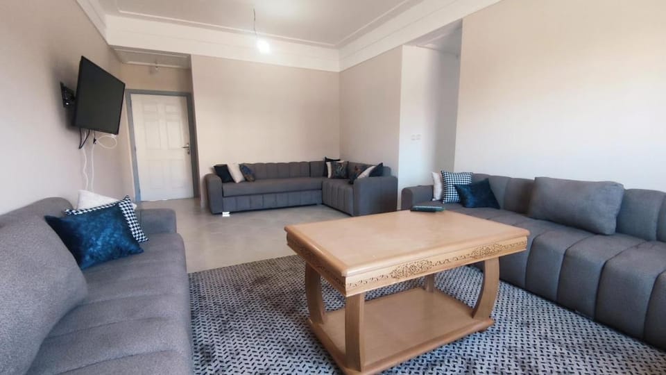 Bright & Calm Apartment in Riad Toulal Apartment in Meknes