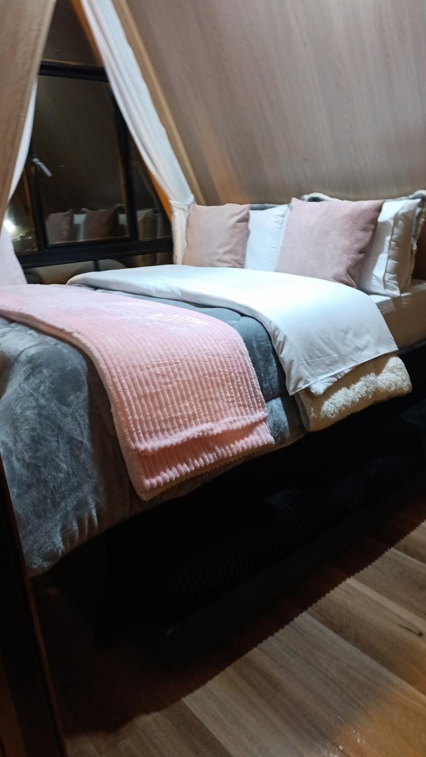 El Encanto, las Dalias Luxury tent in Boyaca