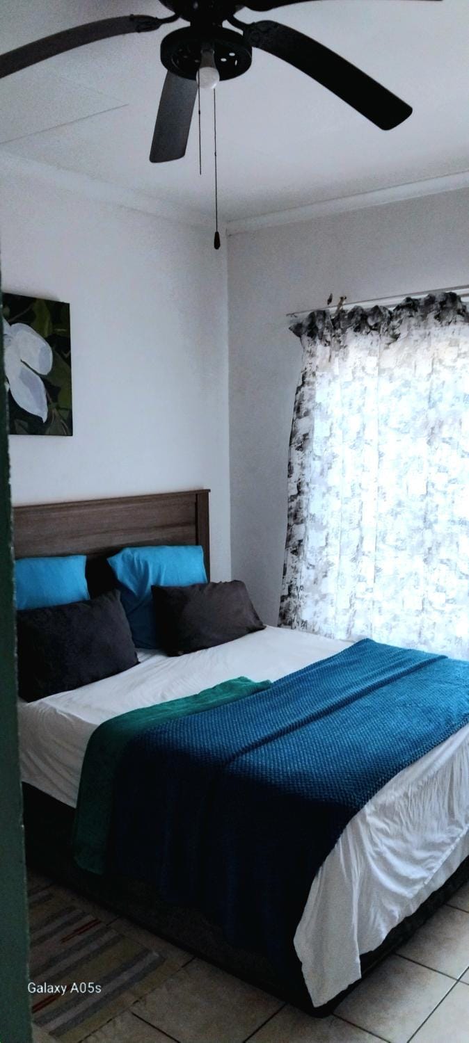 Platinum Palace Guest House Bed and Breakfast in Gauteng