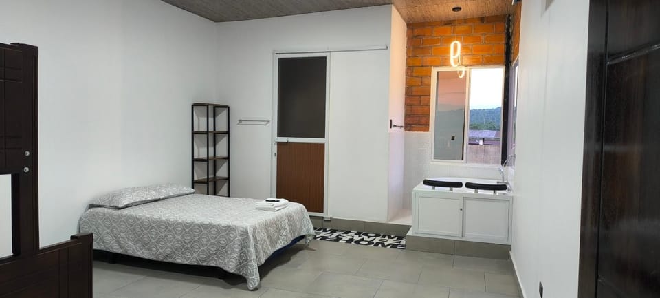 Hot Tub, Bedroom