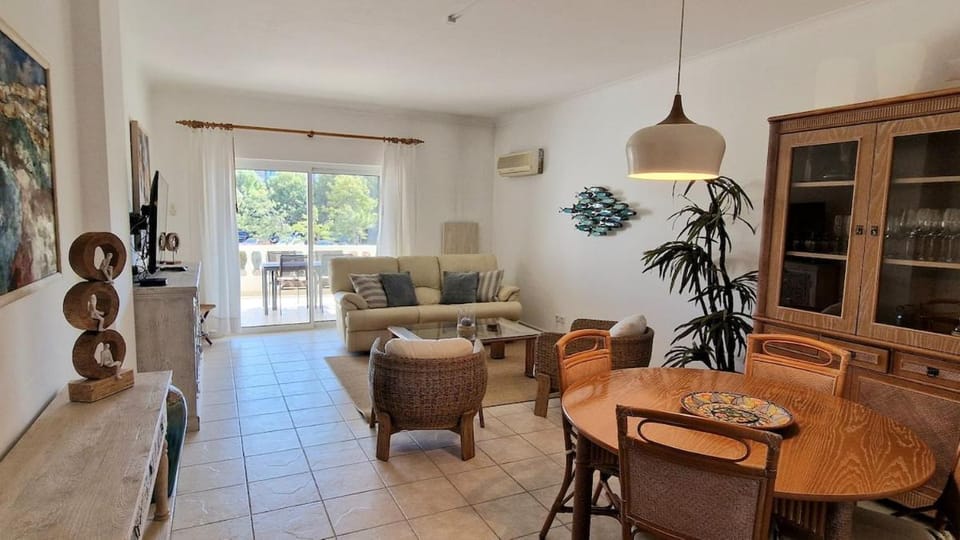 Beach apartment at Meia Praia Apartment in Lagos