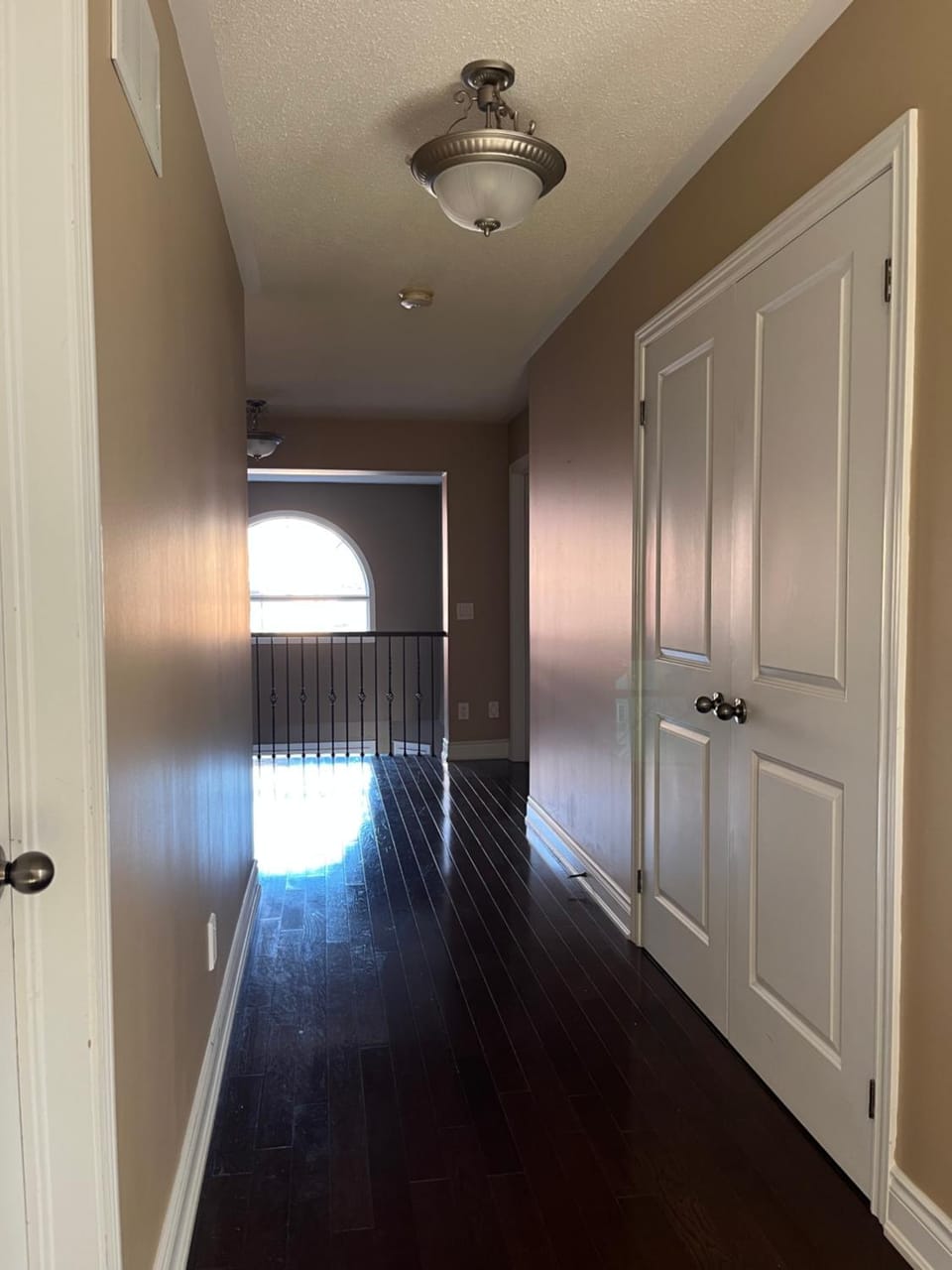 3300 SqFt - Modern and Comfort - 3 BDRM Getaway - Relax - Unwind - Explore - Near Toronto Pearson Airport & Toronto Downtown House in Vaughan