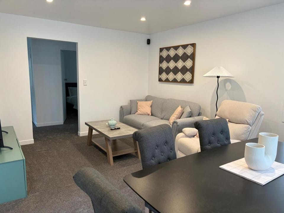 Charming Home House in Lower Hutt