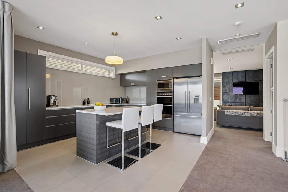 Kitchen or kitchenette, oven, stove, toaster