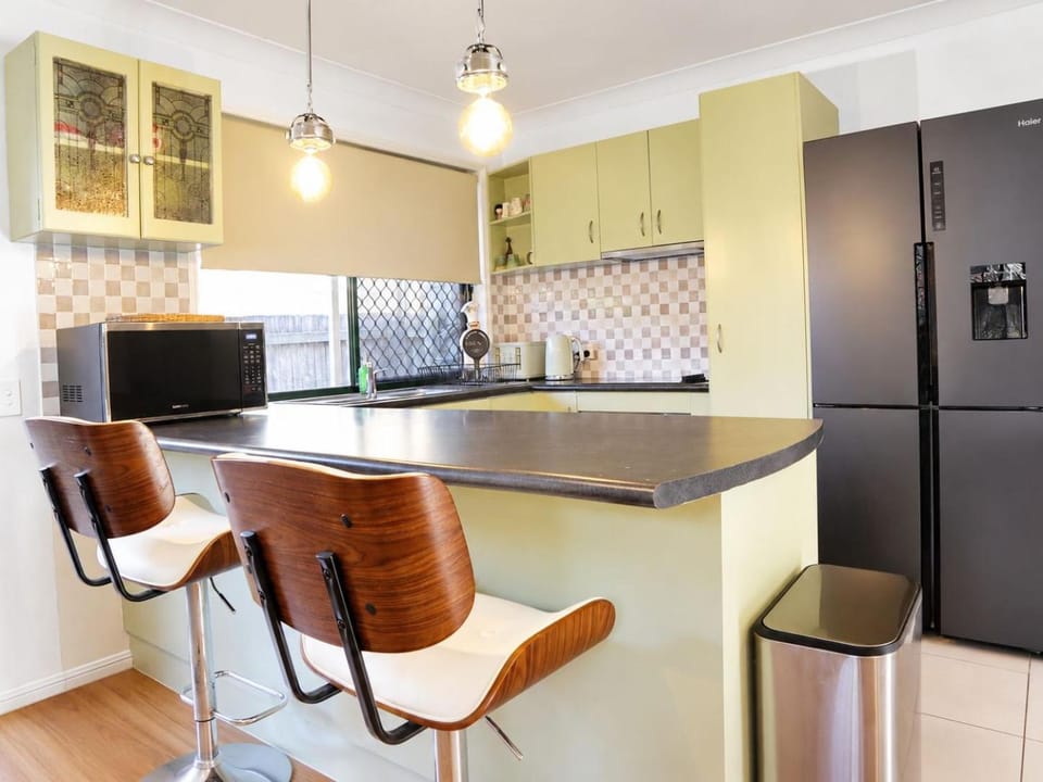 Kitchen or kitchenette, Dining area, oven, stove, kitchen