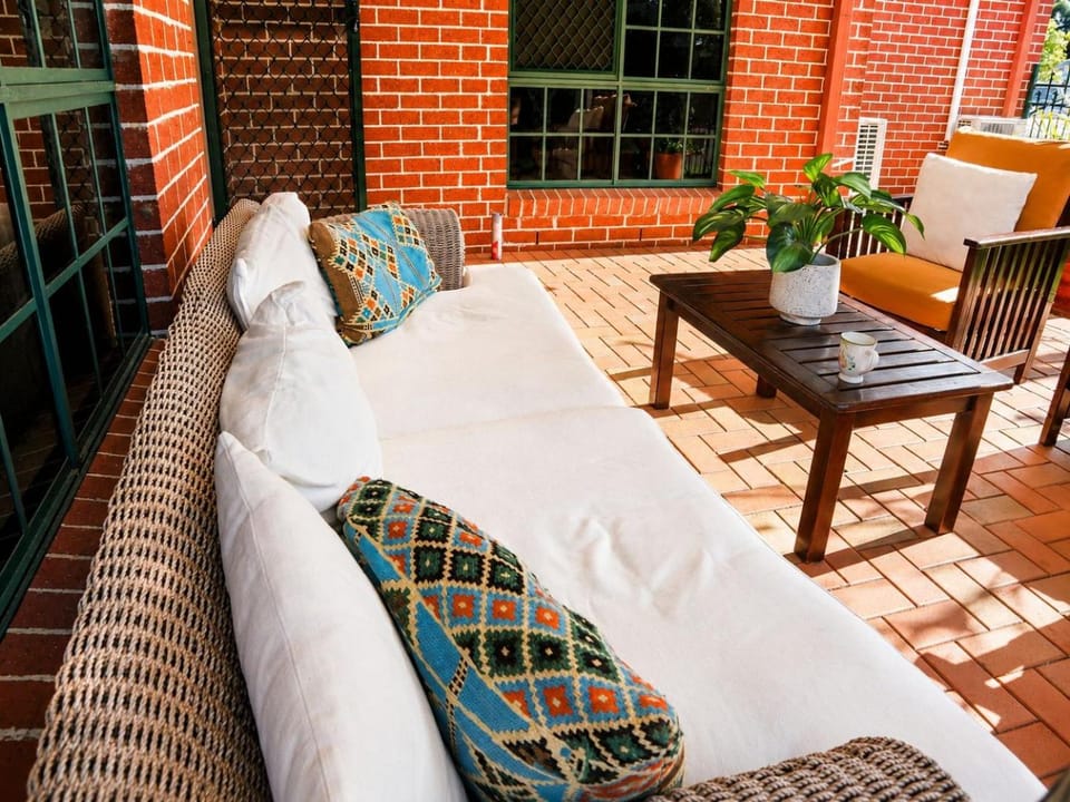 Seating area, Garden view, Sunset