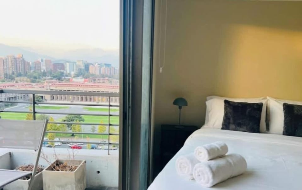 City views - Ideal for families and city explorers Apartment in Providencia