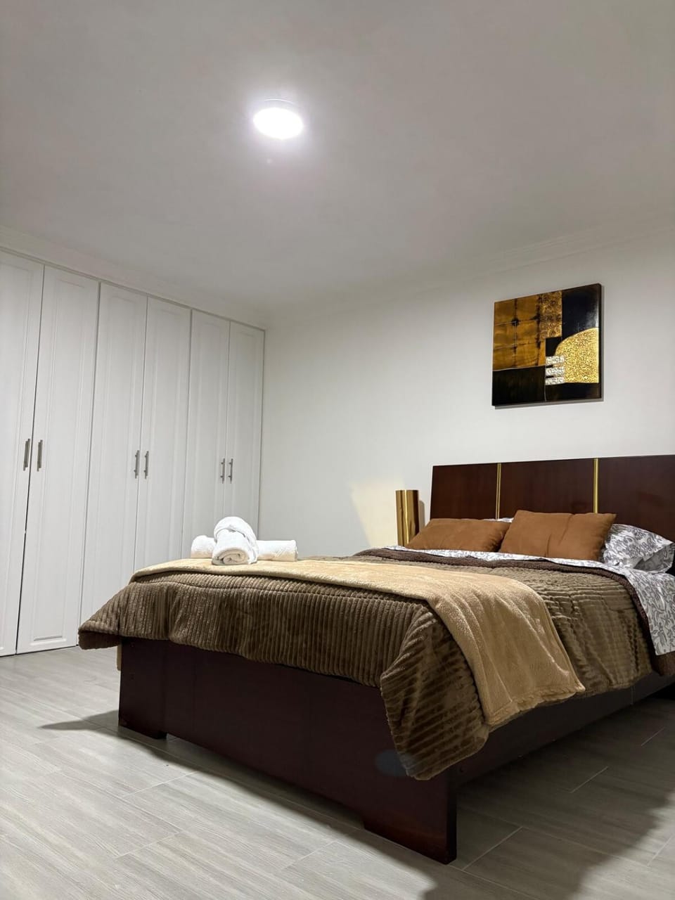 Casa moderna familiar para estadías confortables House in Loja