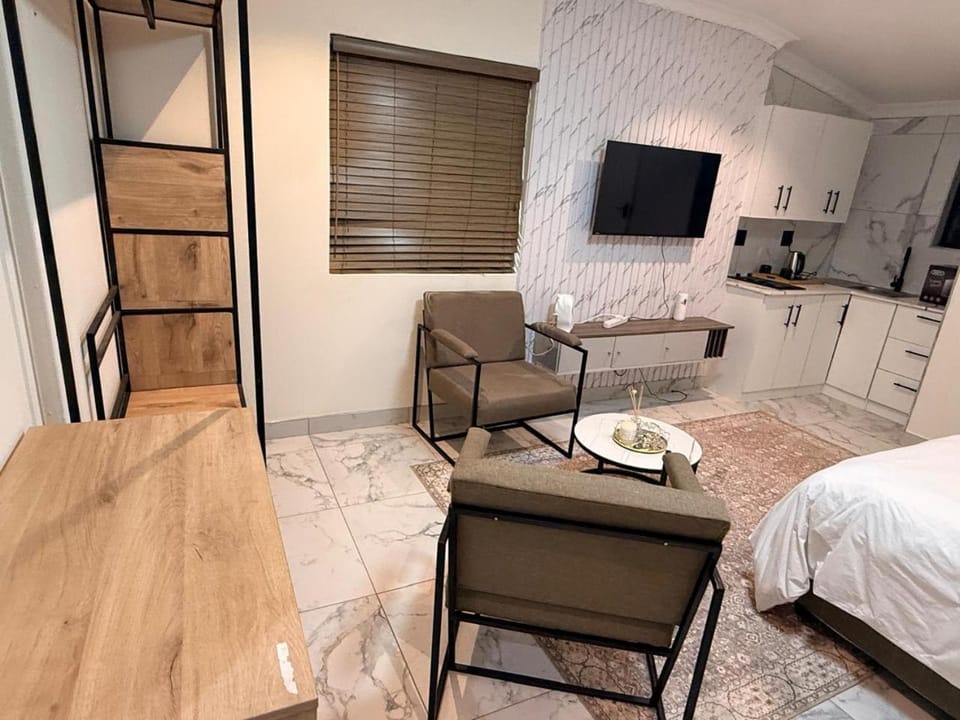 The Benjamin Guest House Bed and Breakfast in Gauteng