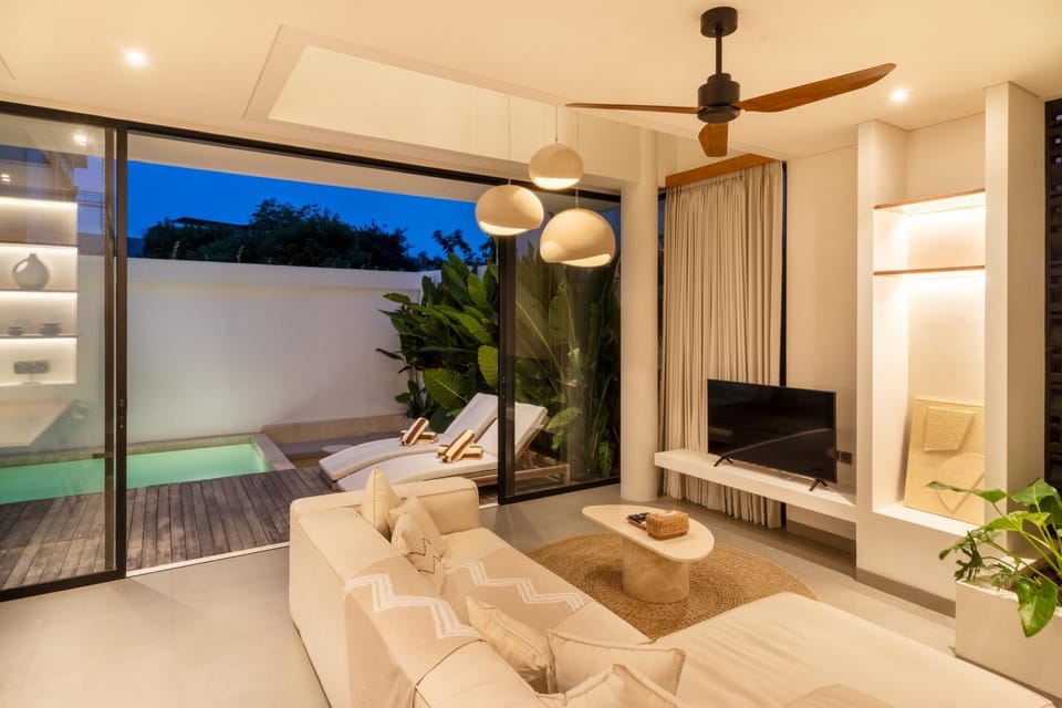 TV and multimedia, Pool view, Swimming pool, air conditioner