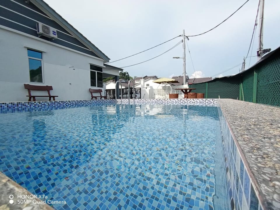 Pool view, Swimming pool, Swimming pool
