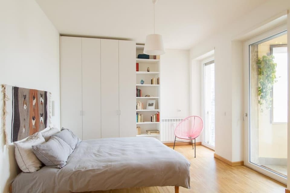 Cozy 9th floor apartment with amazing view House in Milan