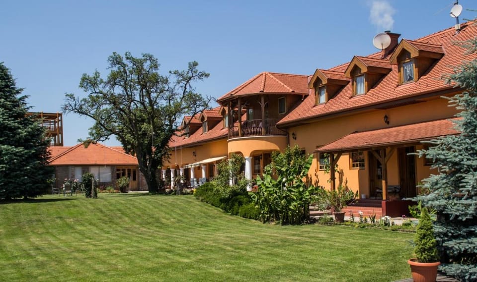 Property building, Garden