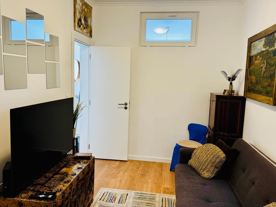 TV and multimedia, Living room