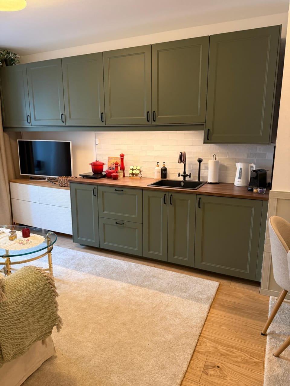 Kitchen or kitchenette, stove