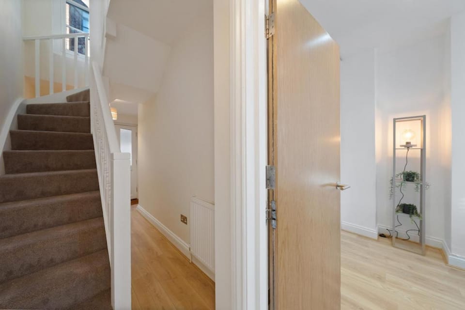 Beautiful Victorian Townhouse House in London Borough of Southwark