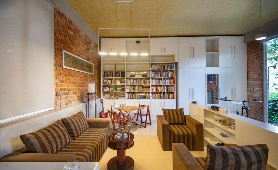 Library, Living room, Seating area