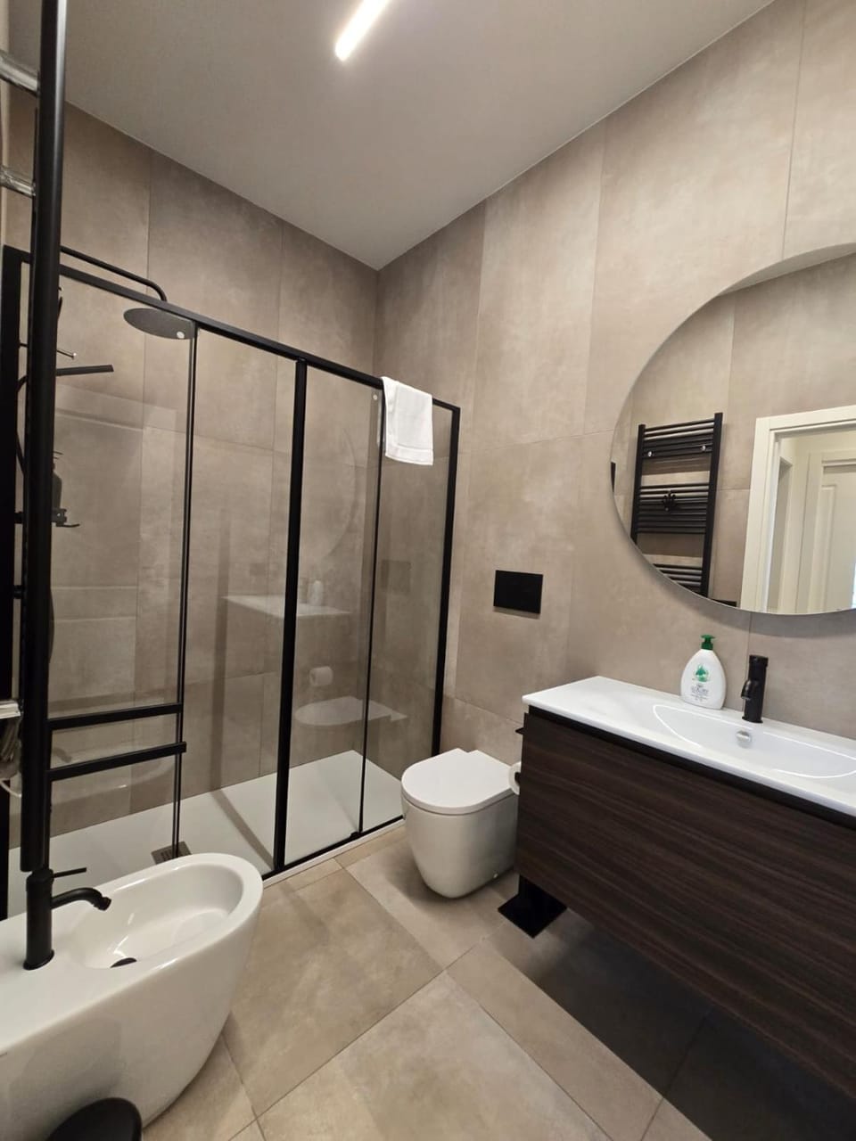 Shower, Bathroom