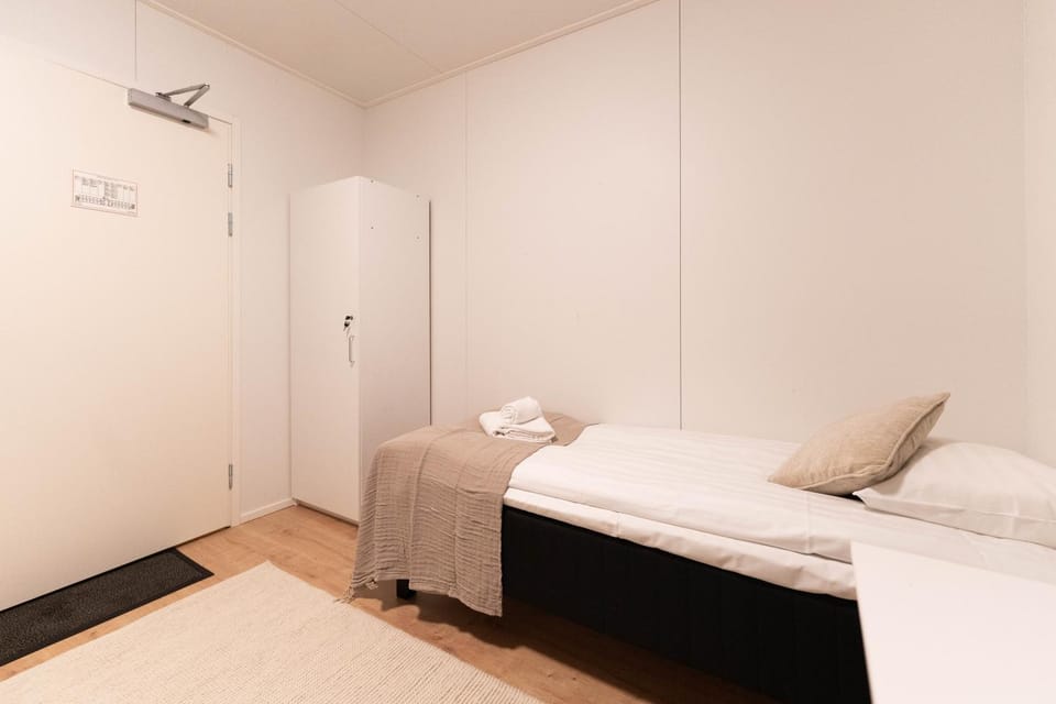 Bed, wardrobe