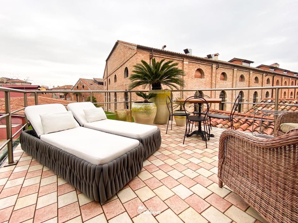 Patio, Day, View (from property/room), Balcony/Terrace, Seating area