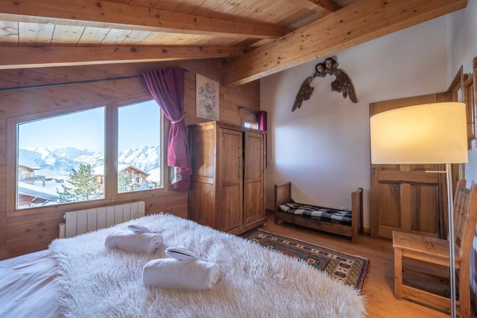 Chalet Sequoia, pour 14, familial, cozy, tout confort Chalet in Huez