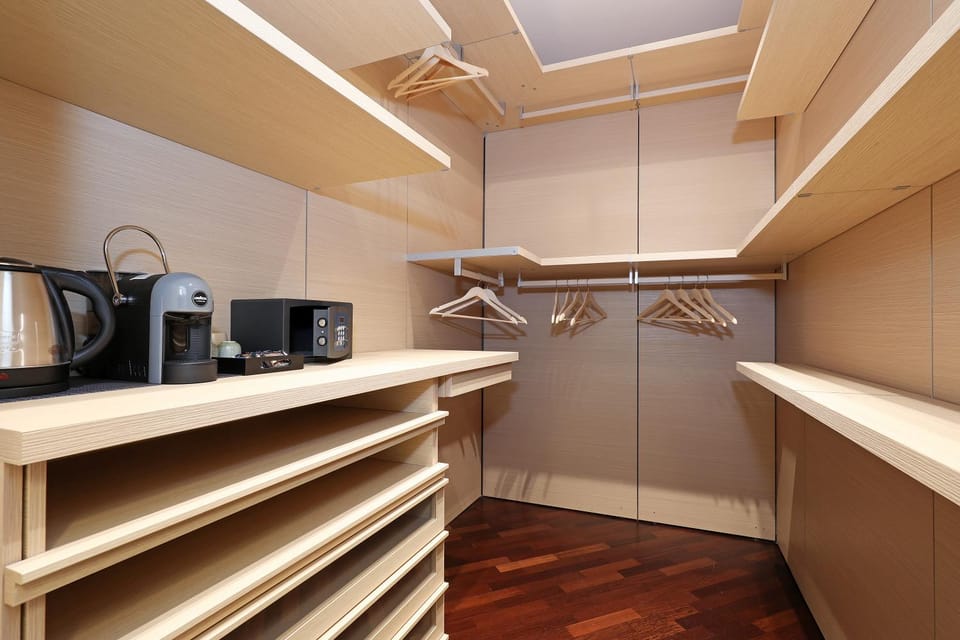 wardrobe
