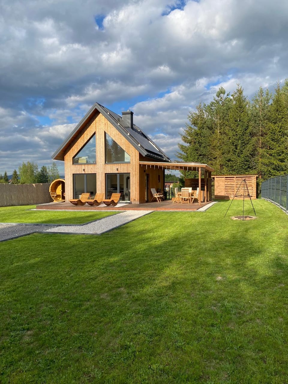 Property building, Garden view