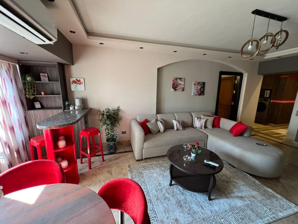 Living room, Seating area