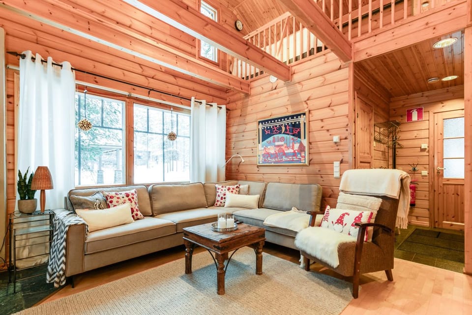Living room, Seating area
