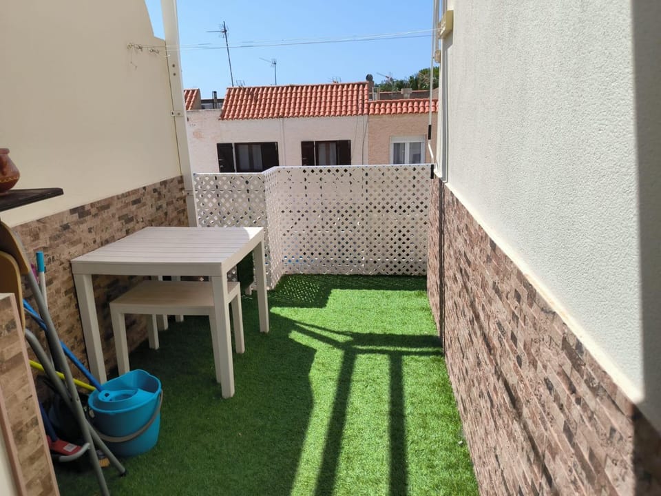 Balcony/Terrace, Balcony/Terrace