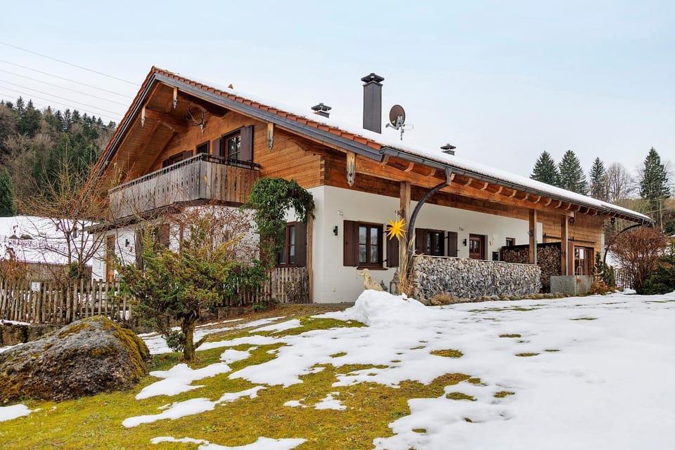 Chalet Fluh House in Oberstaufen