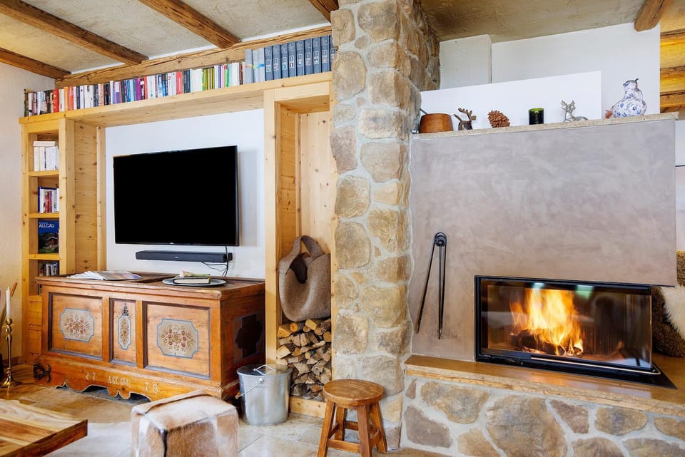 Property building, Living room